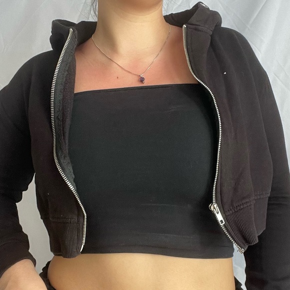 PrettyLittleThing Sweaters - PLT Black Cropped Hoodie Jacket
